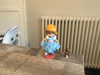 Figurine cendrillon et souris gus