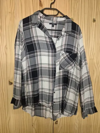 Chemise taille L femme