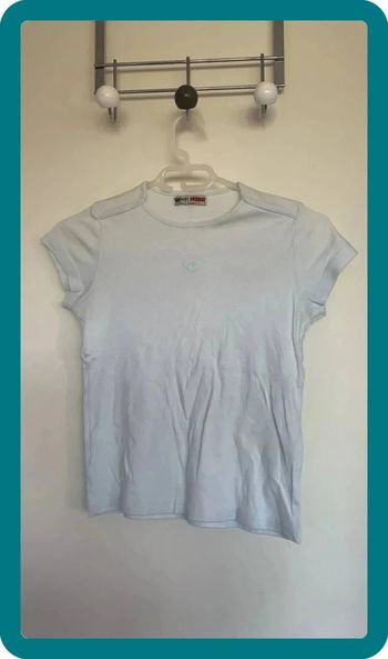 T-shirt bleu clair