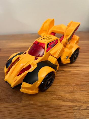 Vtech Switch & Go Dinos Clash le Tricératops