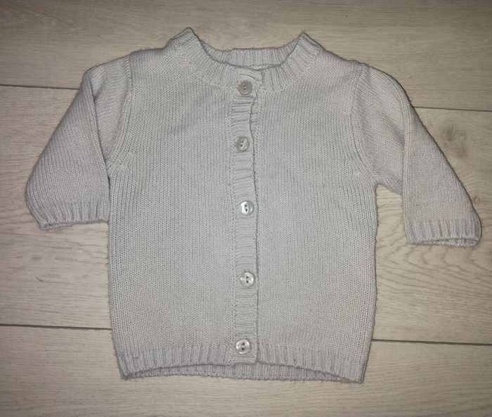 Lot gilets et bonnets - photo numéro 4
