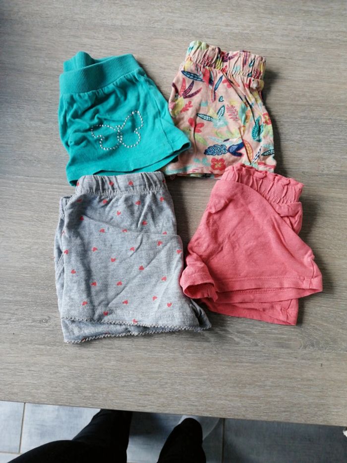 Lot de 4 shorts 3 ans