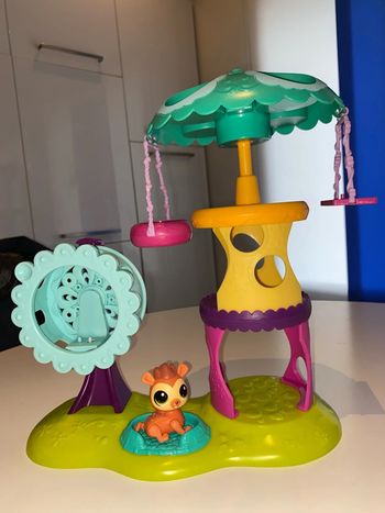 Maison dans les arbres Littlest Pet Shop