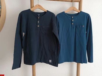 Lot de deux hauts manches longues 10 ans