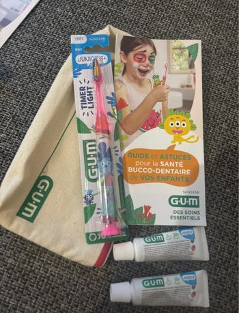 Trousse enfant fille 6ans et +dentifrice brosse à dent