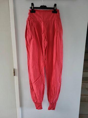 Pantalon rose taille XS 34