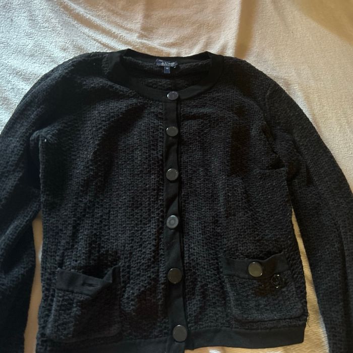 Gilet noir à trous - photo numéro 2