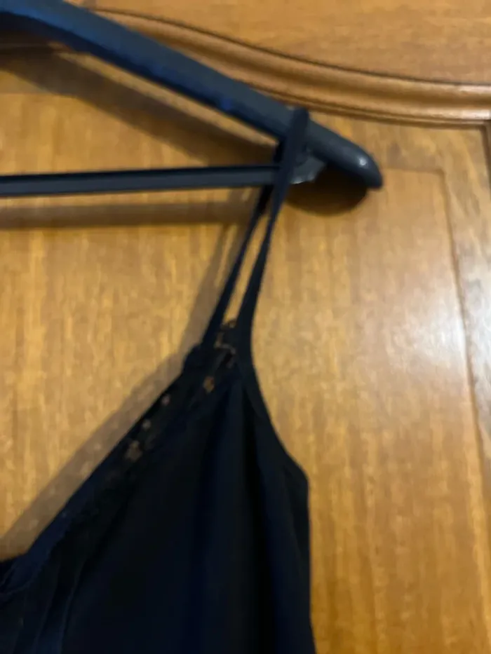Robe noire colline, taille 34/36 - photo numéro 6