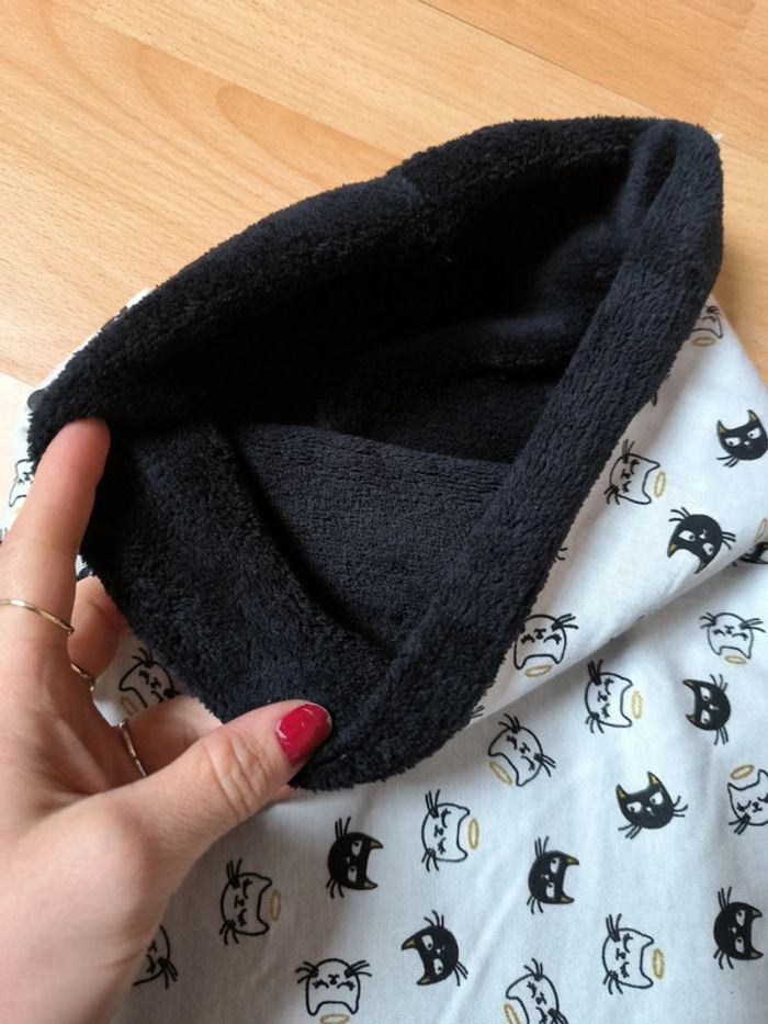 Snood chats blanc et noir - photo numéro 2