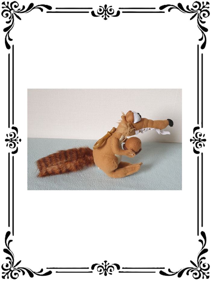 Peluche Scrat. - photo numéro 2