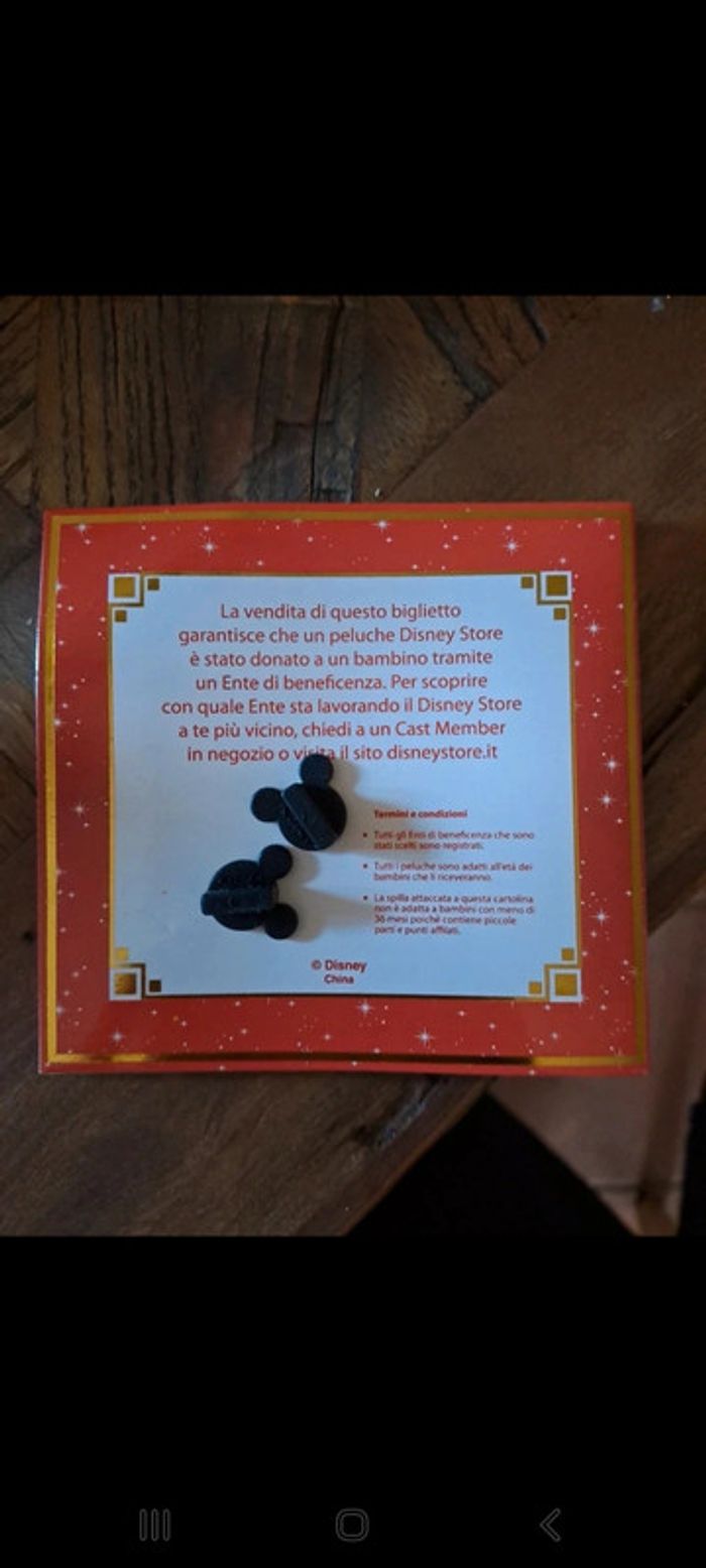 Pin's collection carte Noël Mickey mouse Disney store - photo numéro 3