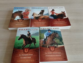 Lot de 5 livres Heartland, n°1, 2, 3, 4, 5, 6, 7, 8, 11, 12