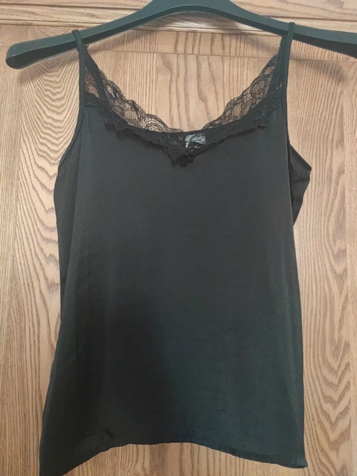 Haut taille 34