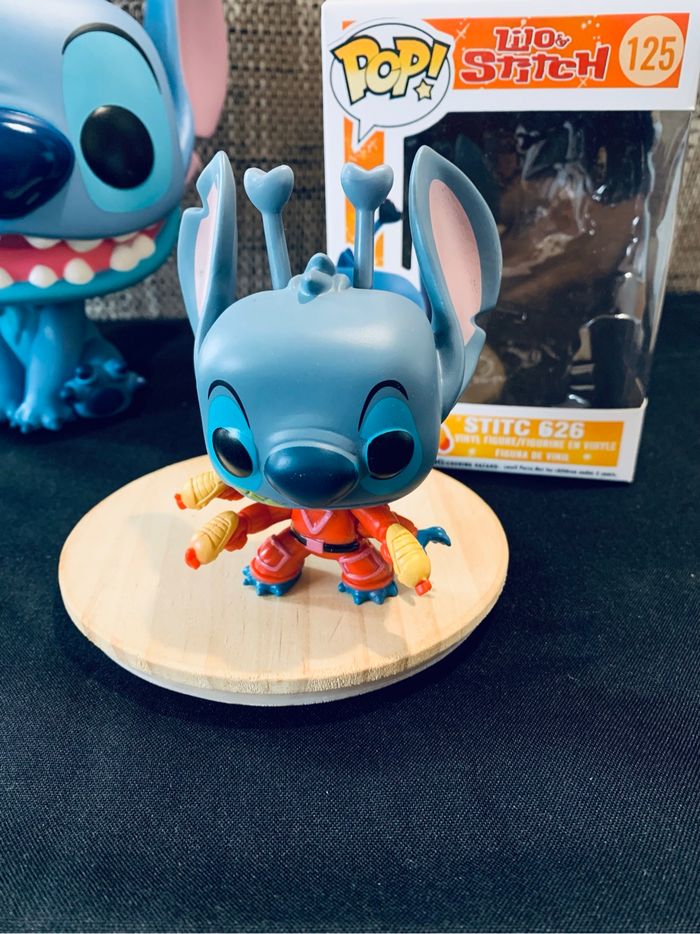POP Stitch N°125 - photo numéro 1