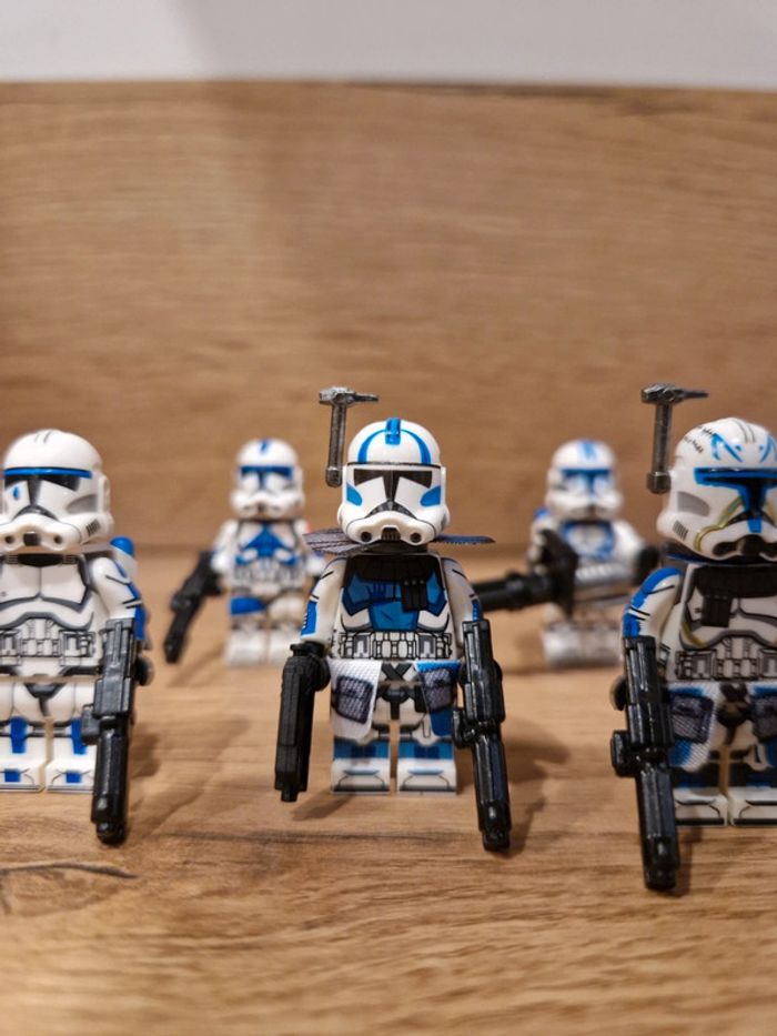 Figurines type lego Escouade de 8 clones de la 501ème dont le commandant Rex star wars - photo numéro 3