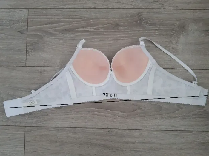 soutien gorge - photo numéro 2