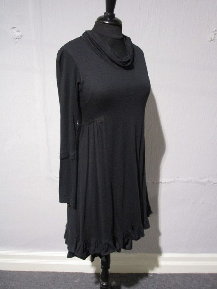 Robe noire Voodoo 36 - photo numéro 3