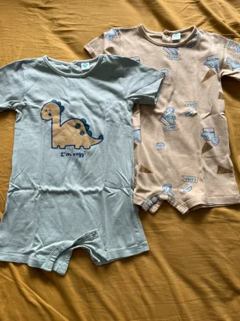 Lot pyjama 23 mois