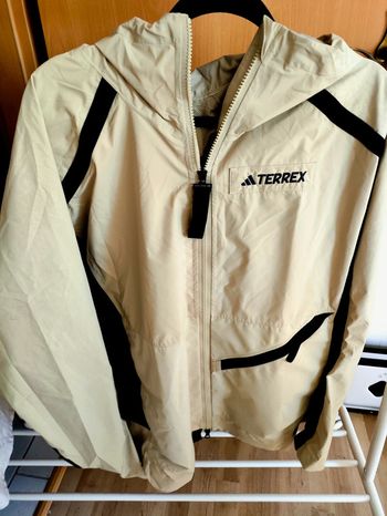 Veste de randonnée imperméable coupe vent Adidas Terrex