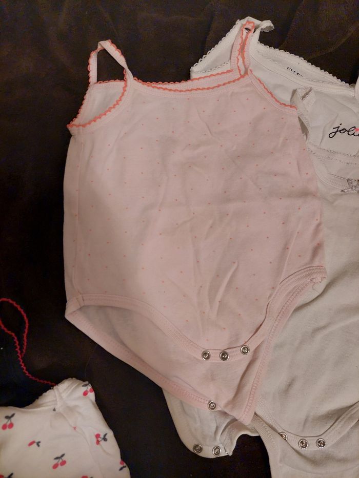 Lot de 6 bodies - photo numéro 3