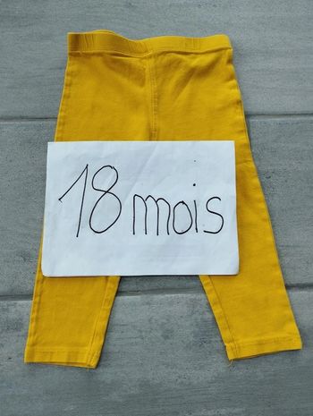 Lot n° 445 Legging Mots d'enfants 18 mois