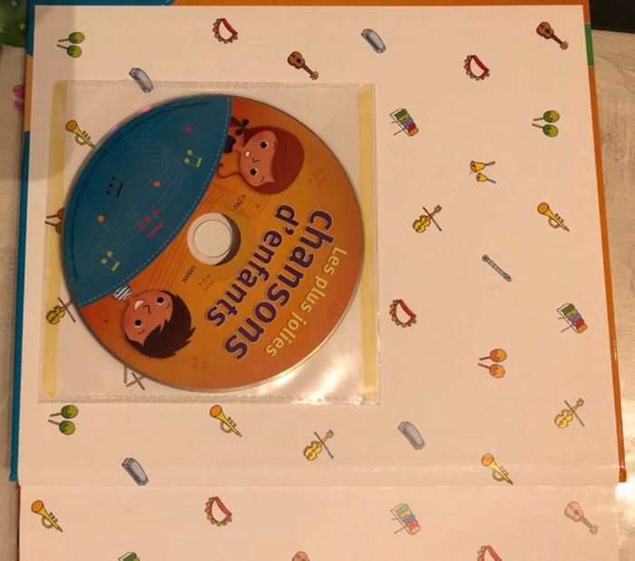 Chanson d’enfants avec cd neuf - photo numéro 2