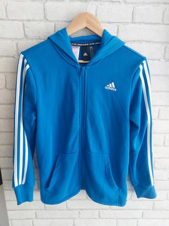 Veste avec capuche Adidas taille 13 - 14 ans