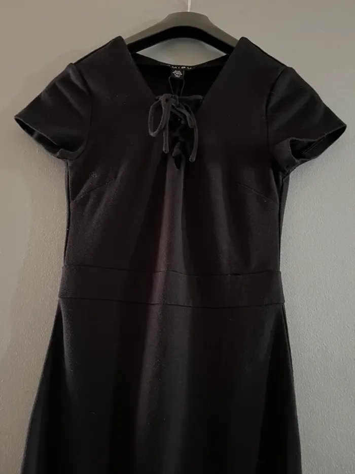 Robe noir amisu en 36 - photo numéro 4
