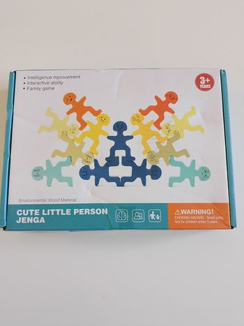 Cute little person jenga complet 