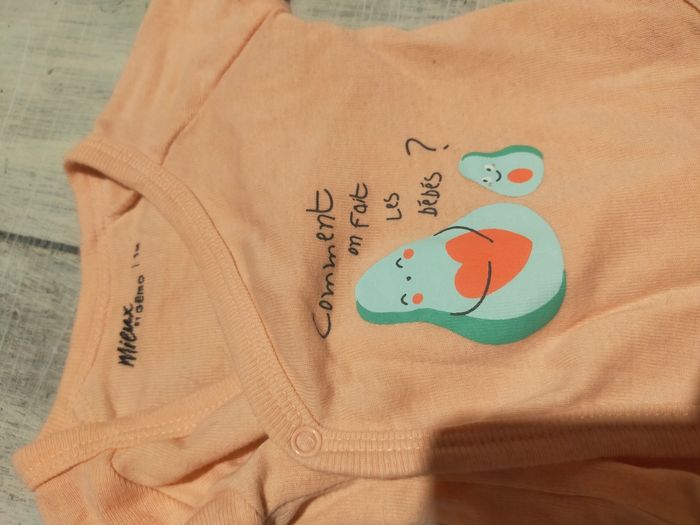 Bodies bébé fille - photo numéro 2