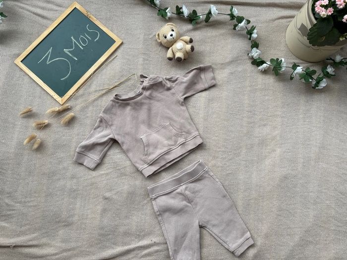 Ensemble kiabi beige taille 3 mois - photo numéro 3