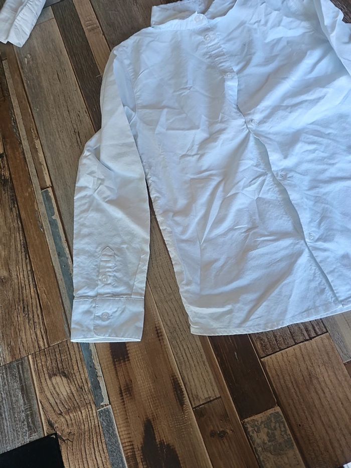Chemise longue manche garçon taille 10 ans marque kiabi