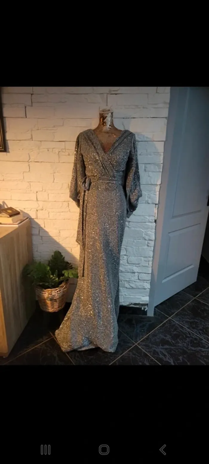 Robe de soirée argentée 38 - photo numéro 7