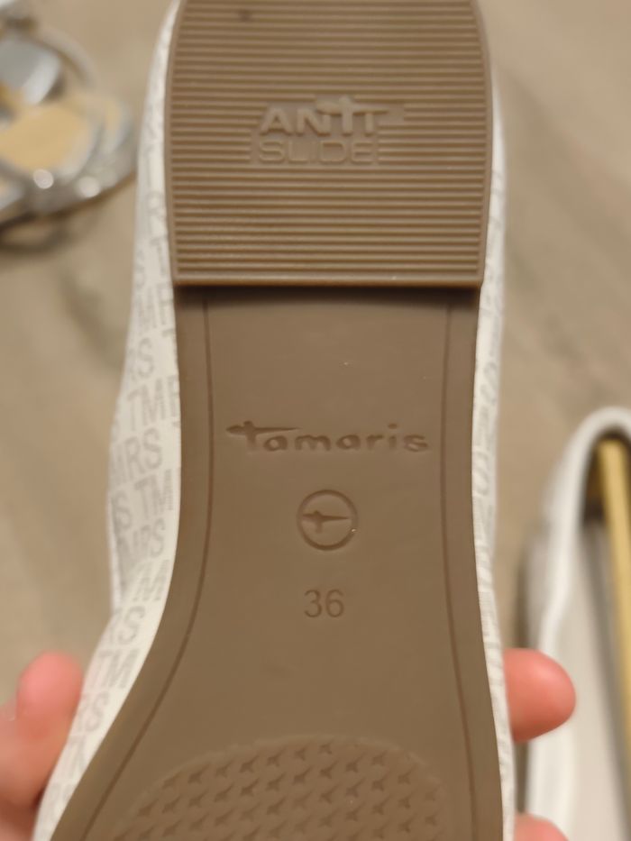 Ballerines Tamaris 36 neuves cuir - photo numéro 3