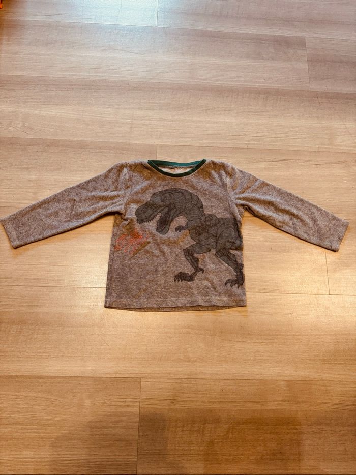 Haut de pyjama enfant 5 ans