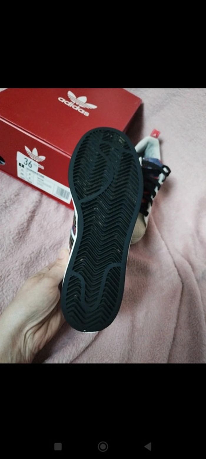 Adidas Superstar édition limitée - photo numéro 6