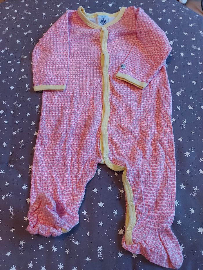 Pyjamas fin - photo numéro 3