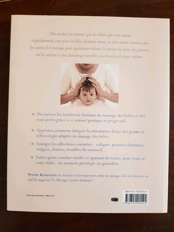 Livre le massage des bébés - photo numéro 2
