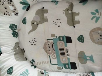 Réducteur de lit totsi baby 