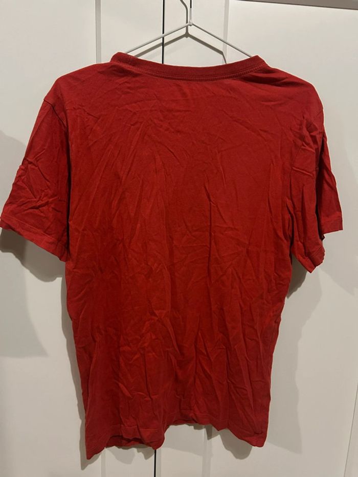 645 – t-shirt Nike rouge - photo numéro 5