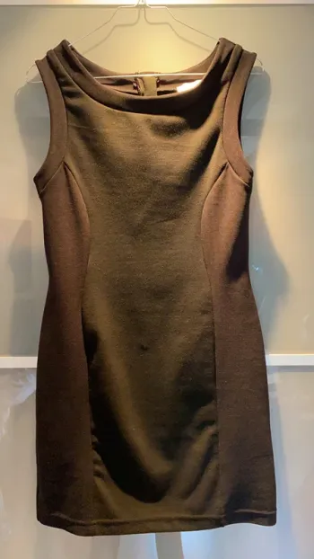 Robe sans manches