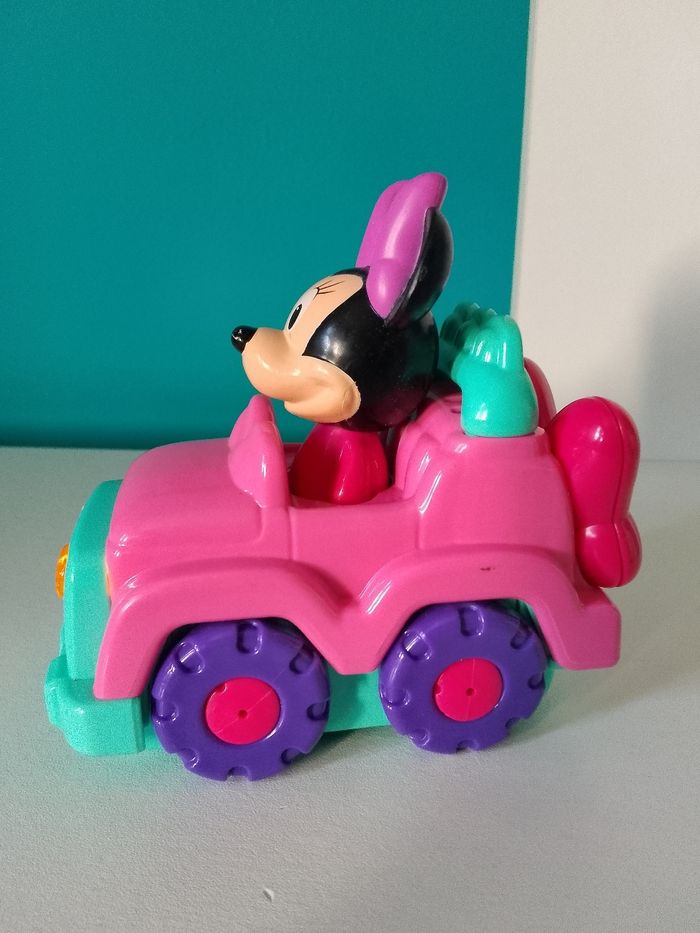 4x4 magique de Minnie - photo numéro 3