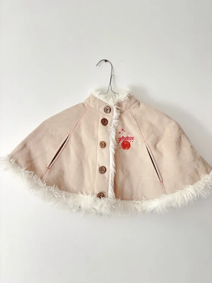 Magnifique Poncho fourré 2 ans