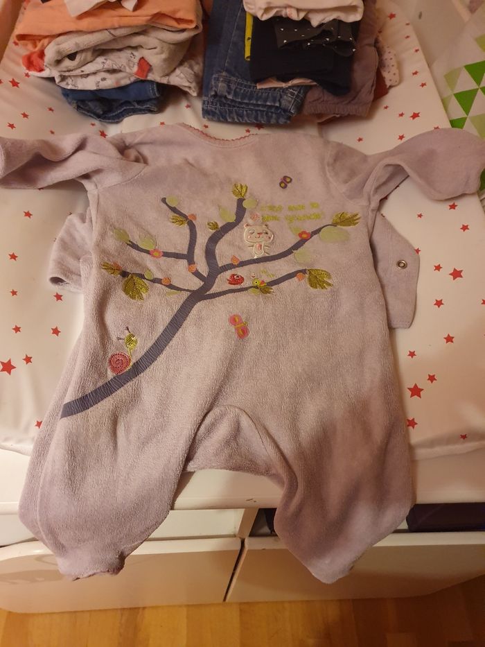 Lot vêtements 6 mois - photo numéro 10