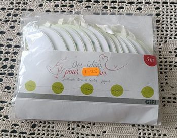 Guirlande déco 15 boules en papier de 5m