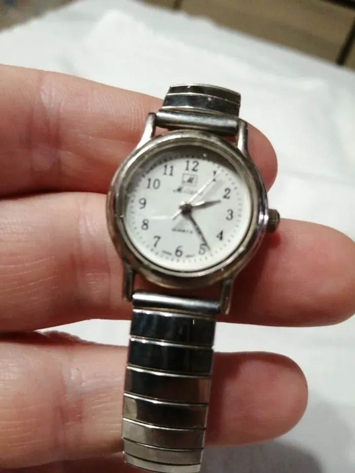 Montre - photo numéro 2