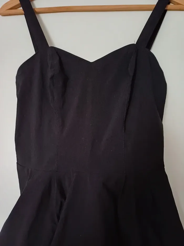 Robe patineuse dos nu Asos - photo numéro 2