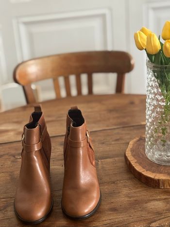 Bottines talons camel Eram