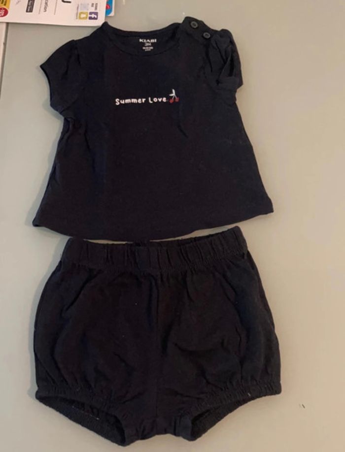 Ensemble fille 3 mois neuf