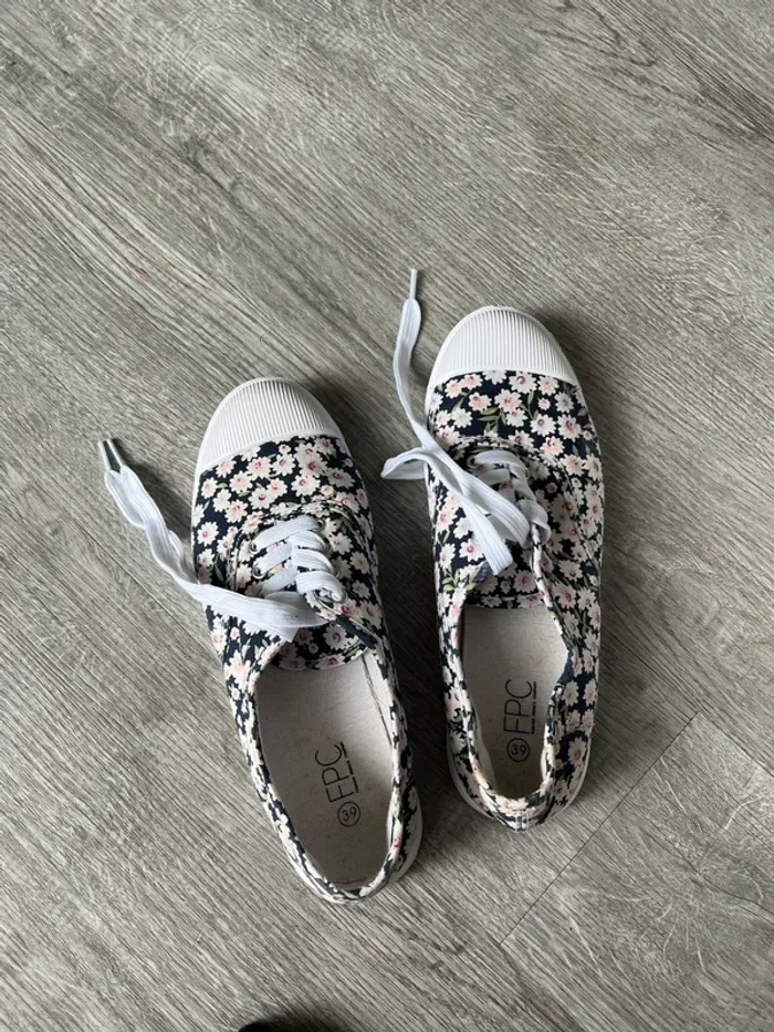 Chaussures fleuries 39 - photo numéro 8